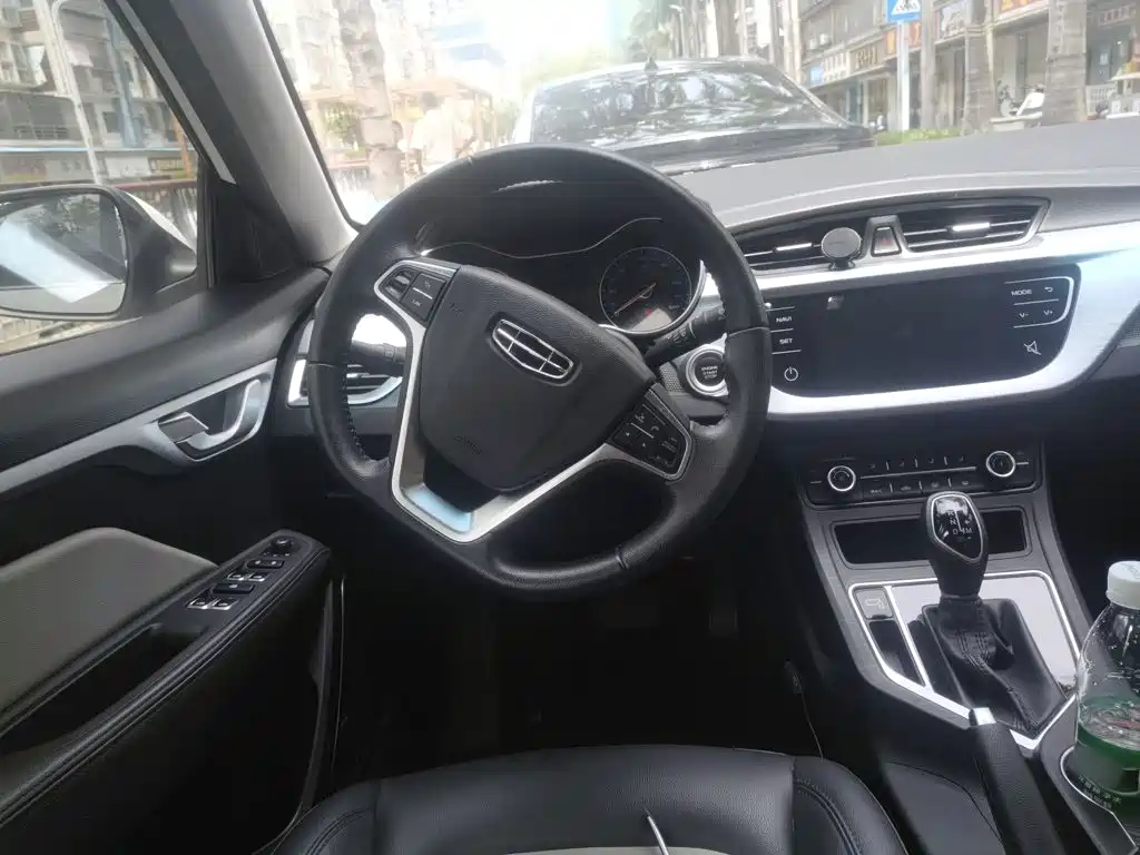 Geely Vision — миниатюра 6
