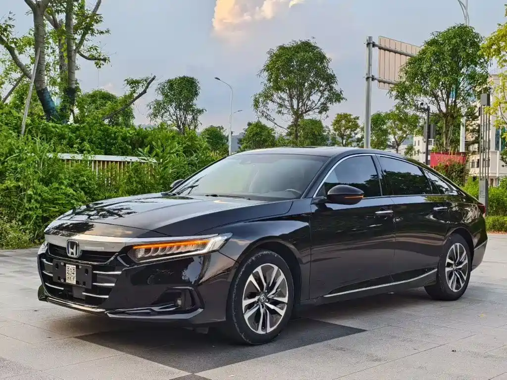 Honda Accord — миниатюра 2