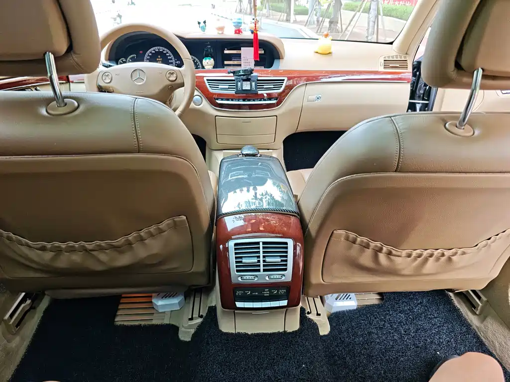 Mercedes-Benz S-Class — миниатюра 15