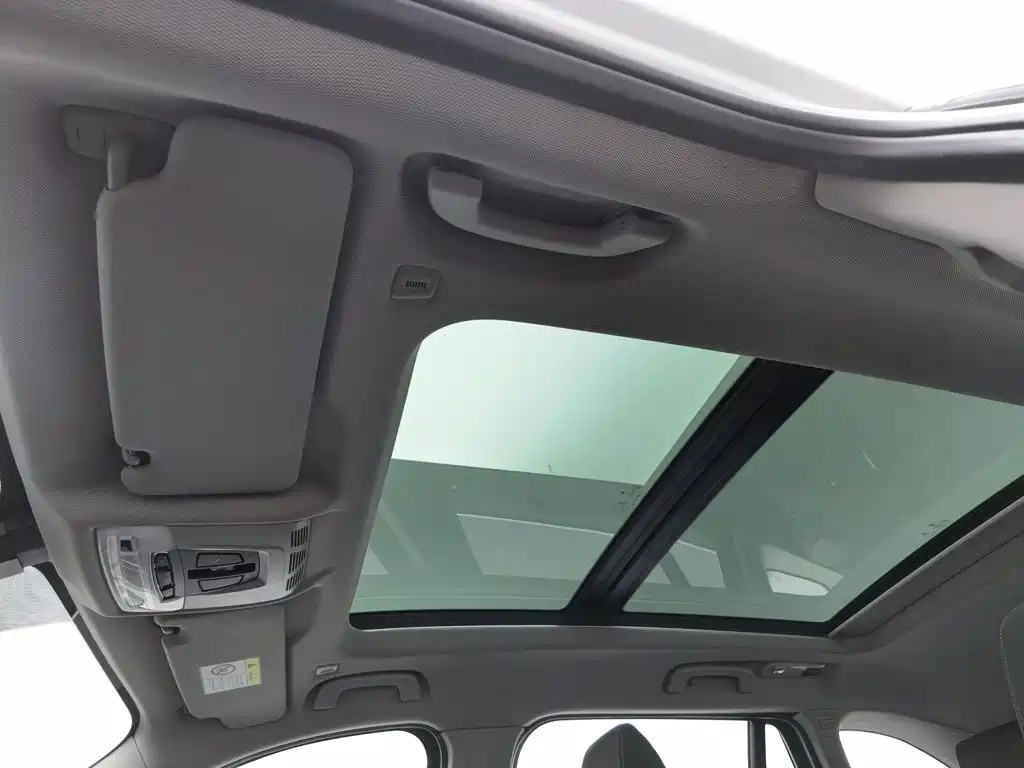 BMW X1 — миниатюра 14