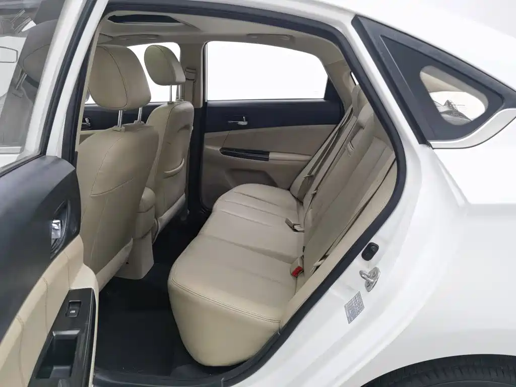 Changan Eado — миниатюра 15