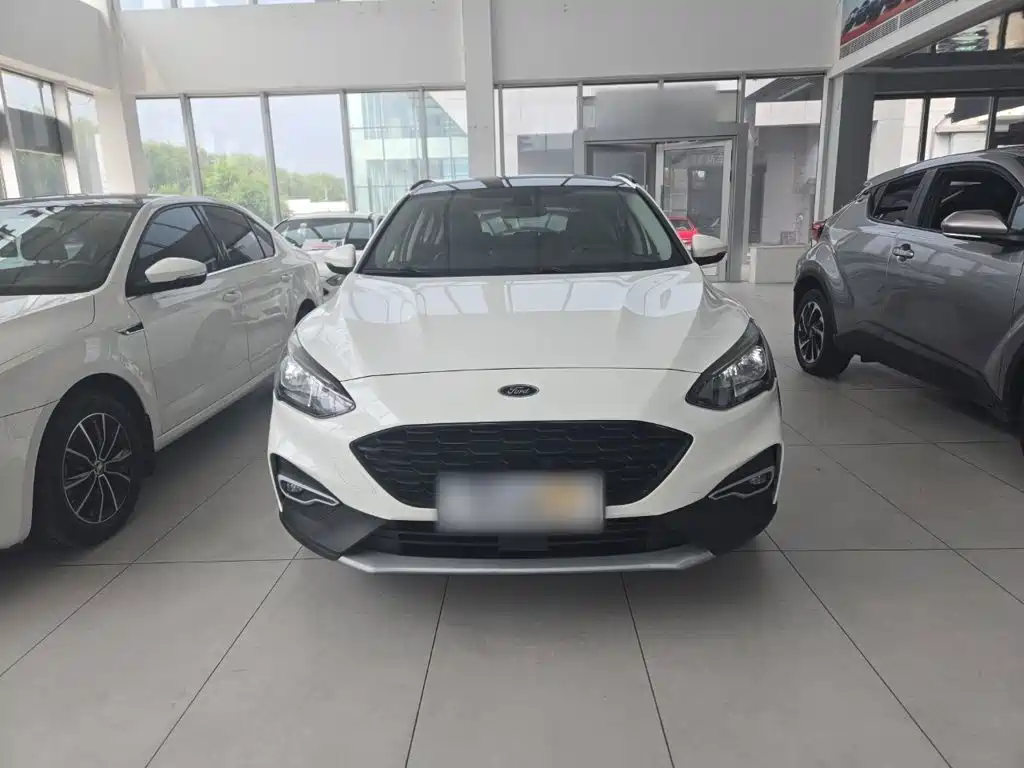 Ford Active 2020 EcoBoost 180 AT