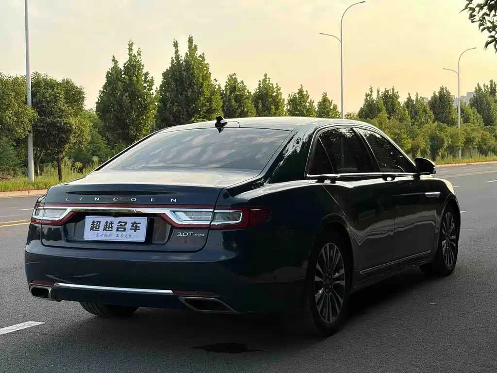 Lincoln Continental — миниатюра 16