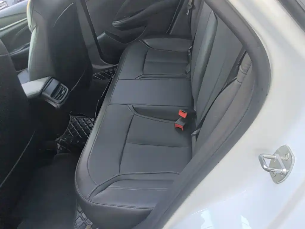 Buick Excelle — миниатюра 17