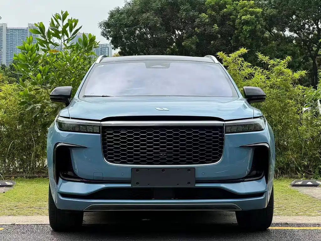 Li Auto Li ONE — миниатюра 2