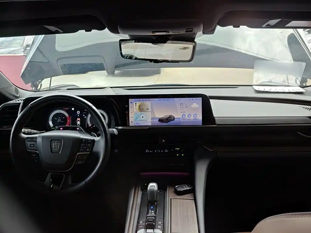 Toyota Crown 2024 2.5L