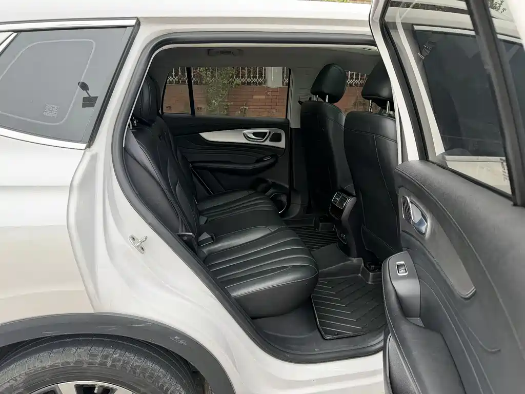 Roewe RX5 Max — фотографии объявления, Фото 12