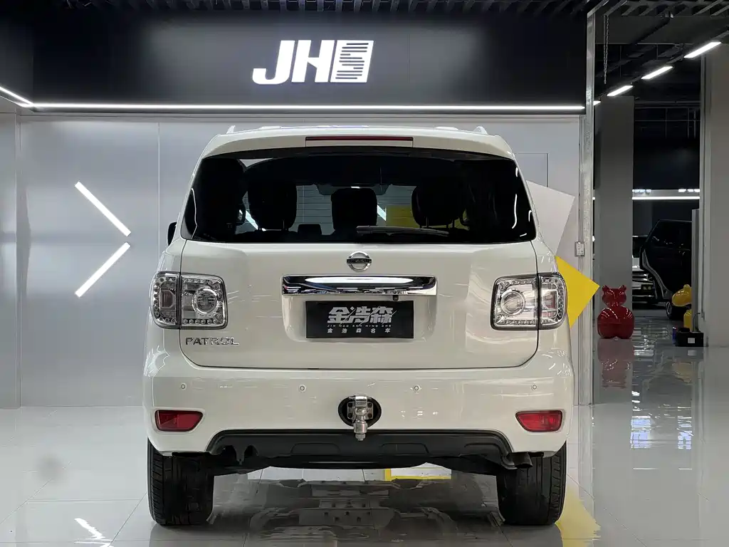 Nissan Patrol 2018 4.0L