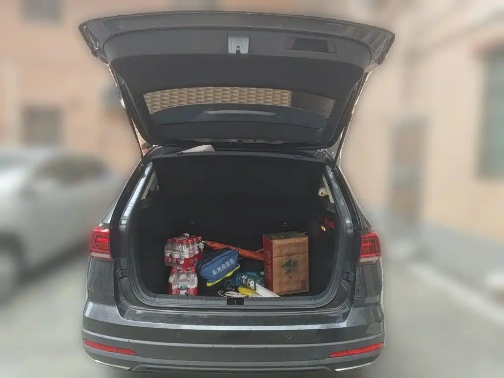 Volkswagen Tharu — миниатюра 15