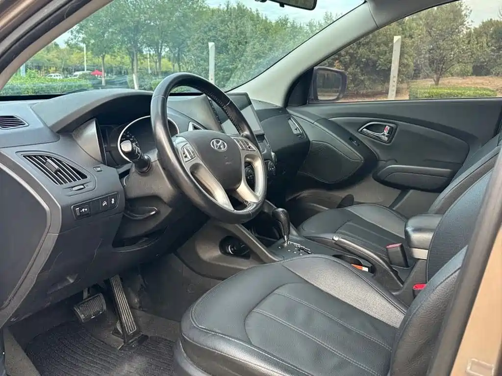 Hyundai ix35 — миниатюра 8