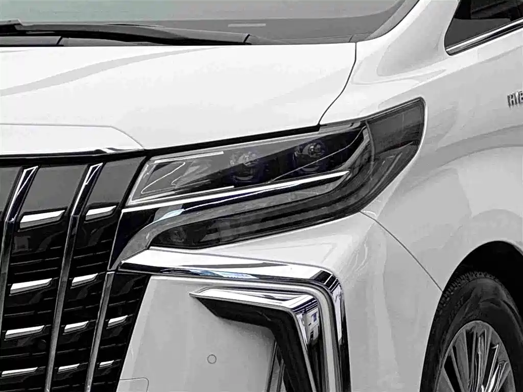 Toyota Alphard 2020 2.5L Luxury