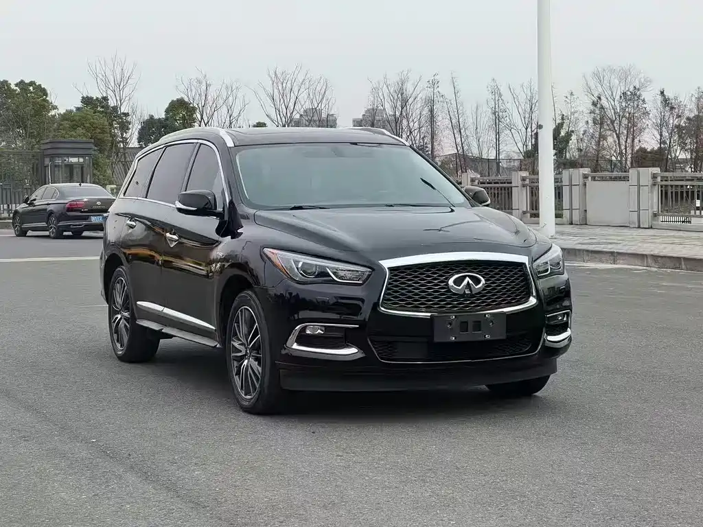 INFINITI QX60
