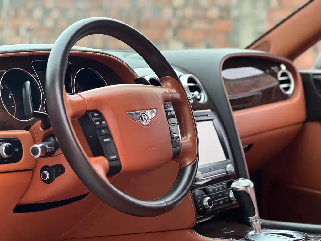 Bentley Flying Spur 2012 6.0T