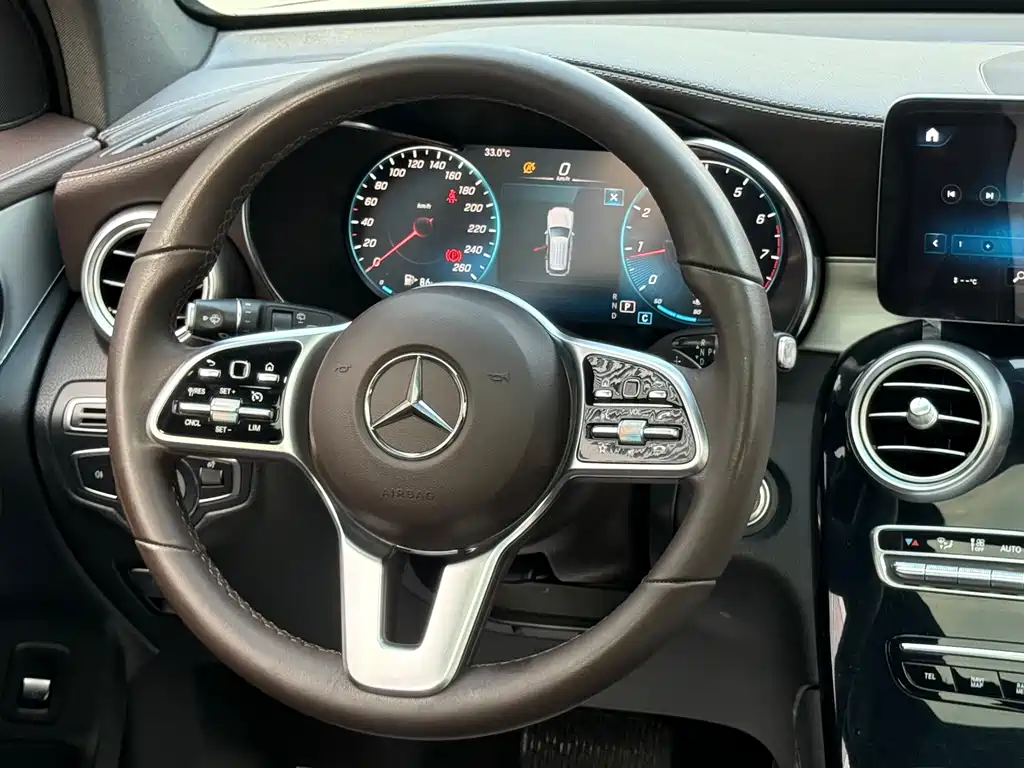 Mercedes-Benz GLC — миниатюра 23