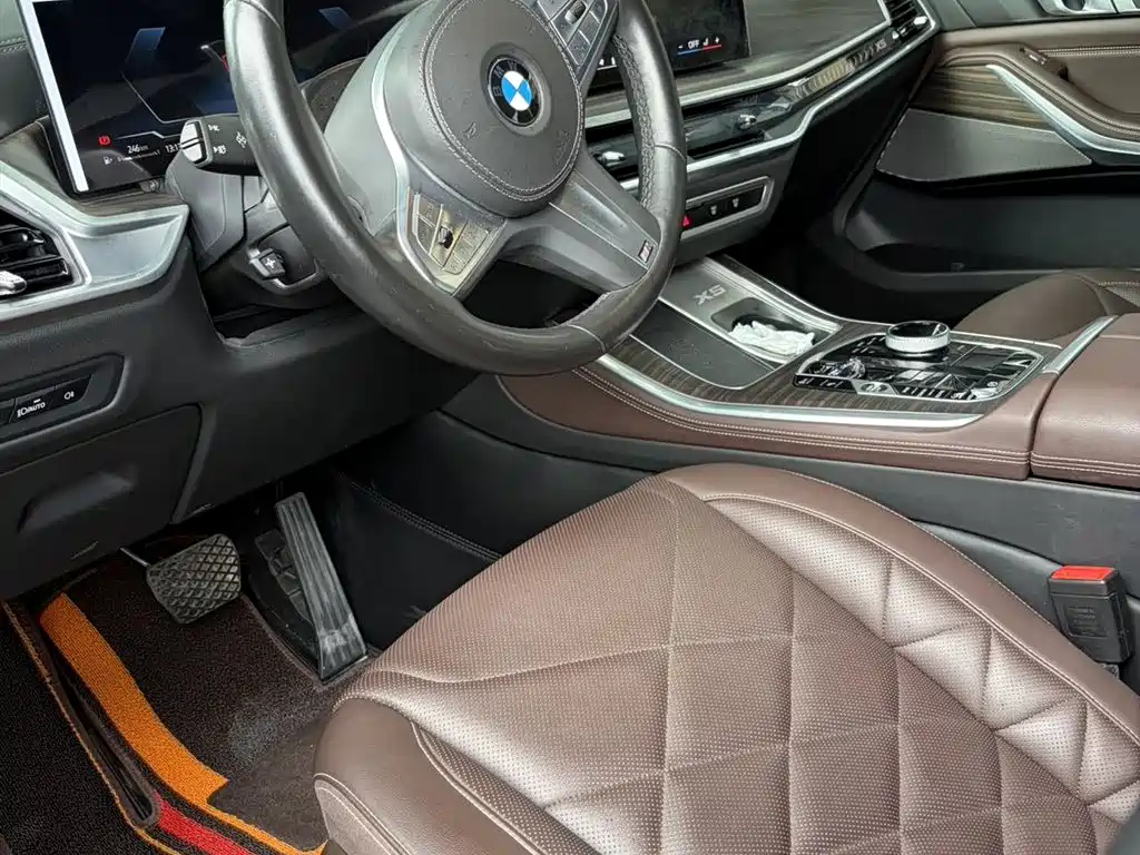 BMW X5 2023 xDrive 40Li M Sport