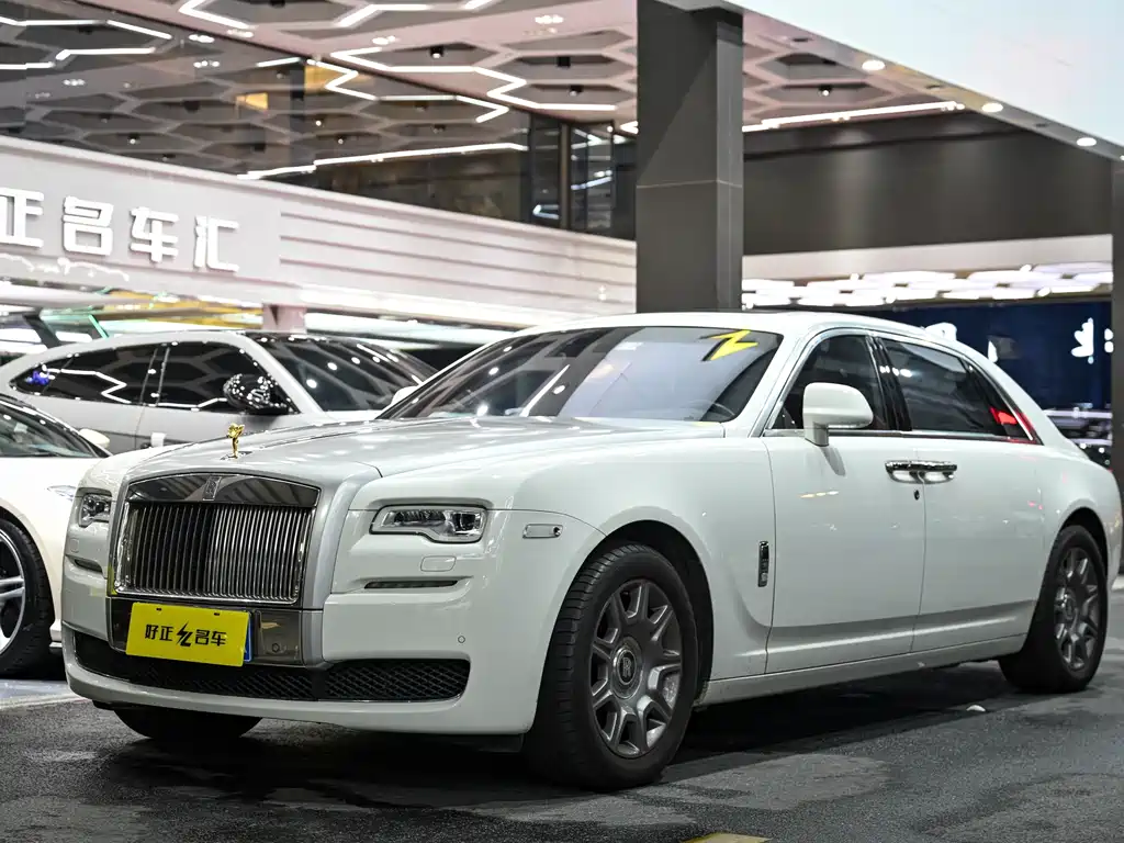 Rolls-Royce Ghost 2015