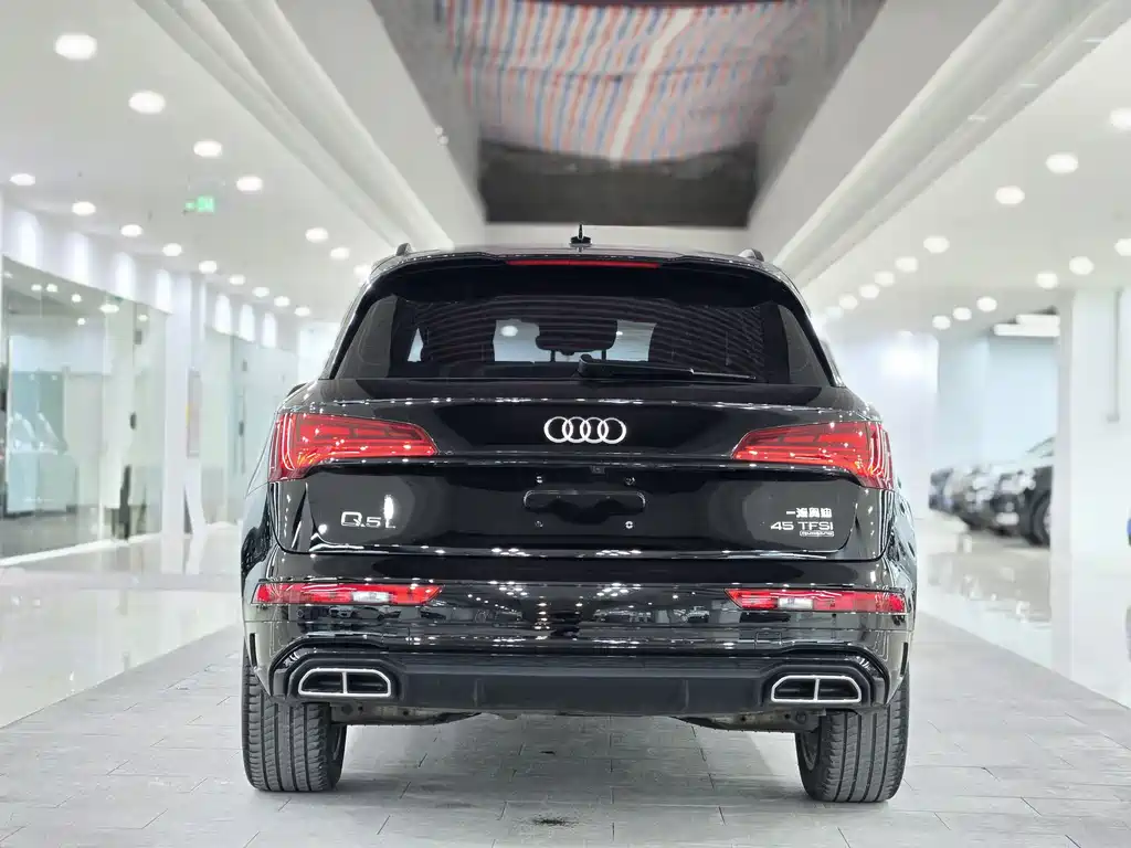 Audi Q5L 2022 40T Luxury