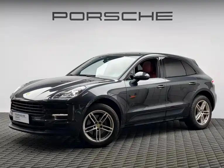 Porsche Macan 2021