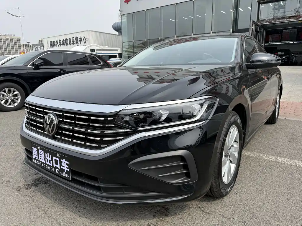 Volkswagen Passat 2022