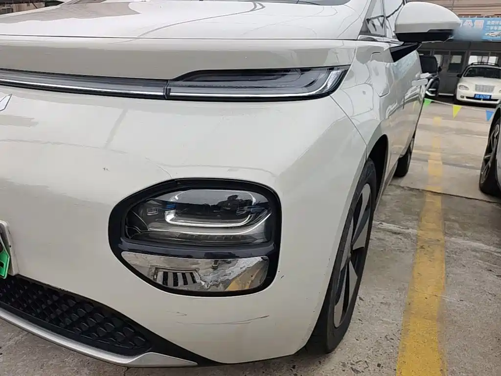 Baojun Yunduo — миниатюра 24