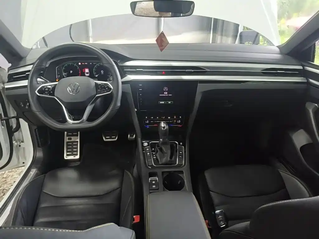 Volkswagen FAW - Passat CC CC 2024 380TSI