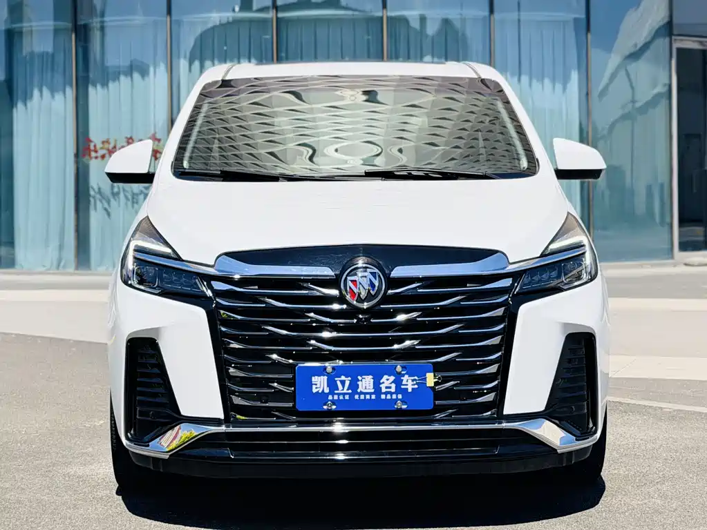 Buick GL8 2023 Luxury
