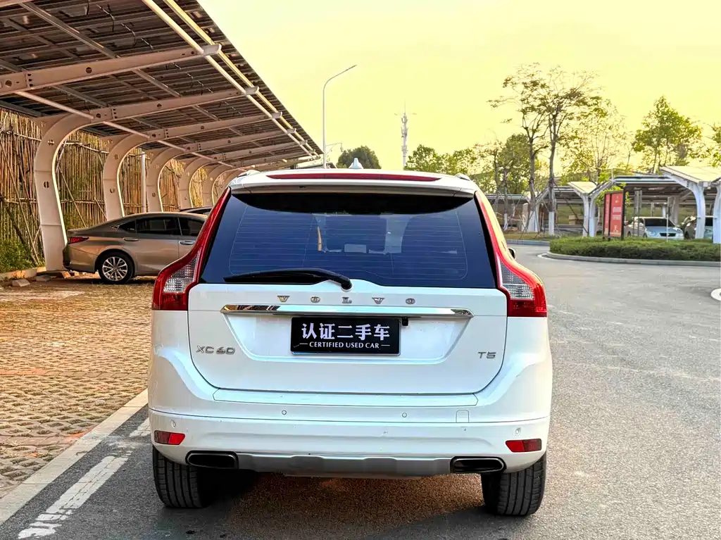 Volvo XC60 (Import) — миниатюра 6
