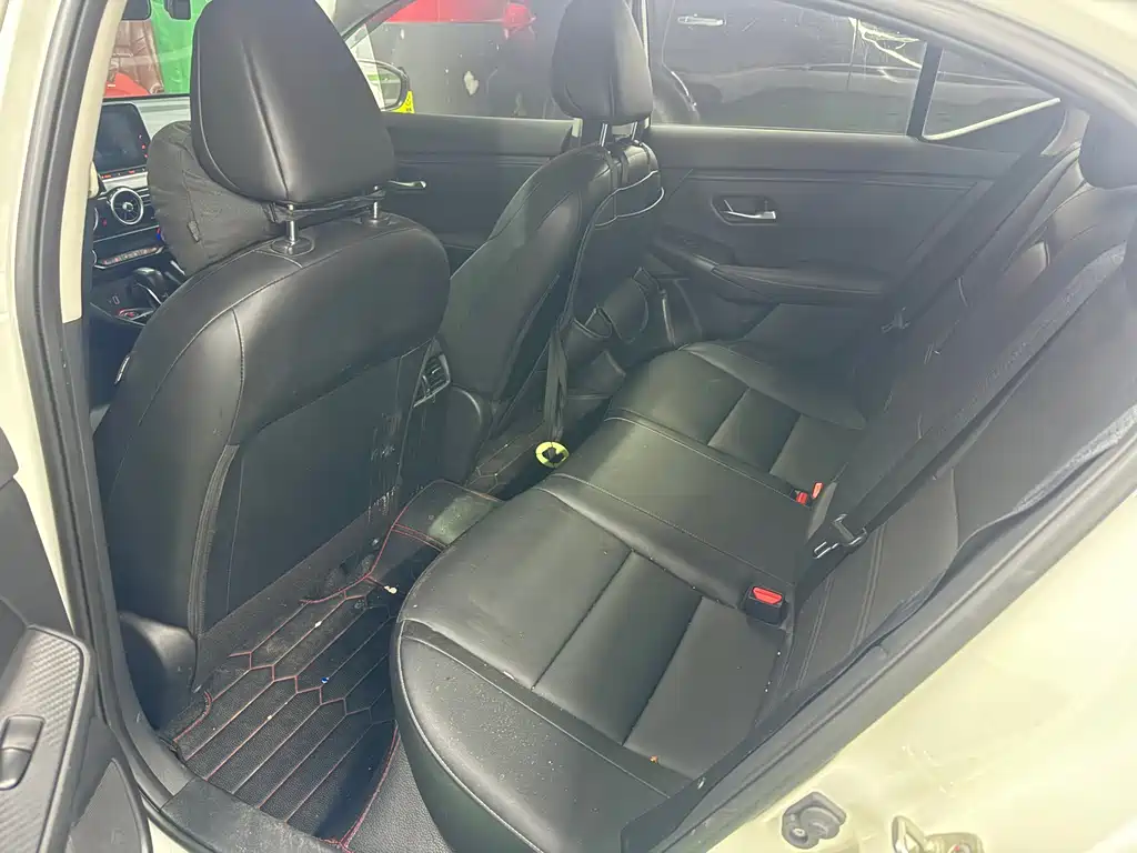 Nissan Sylphy — миниатюра 9