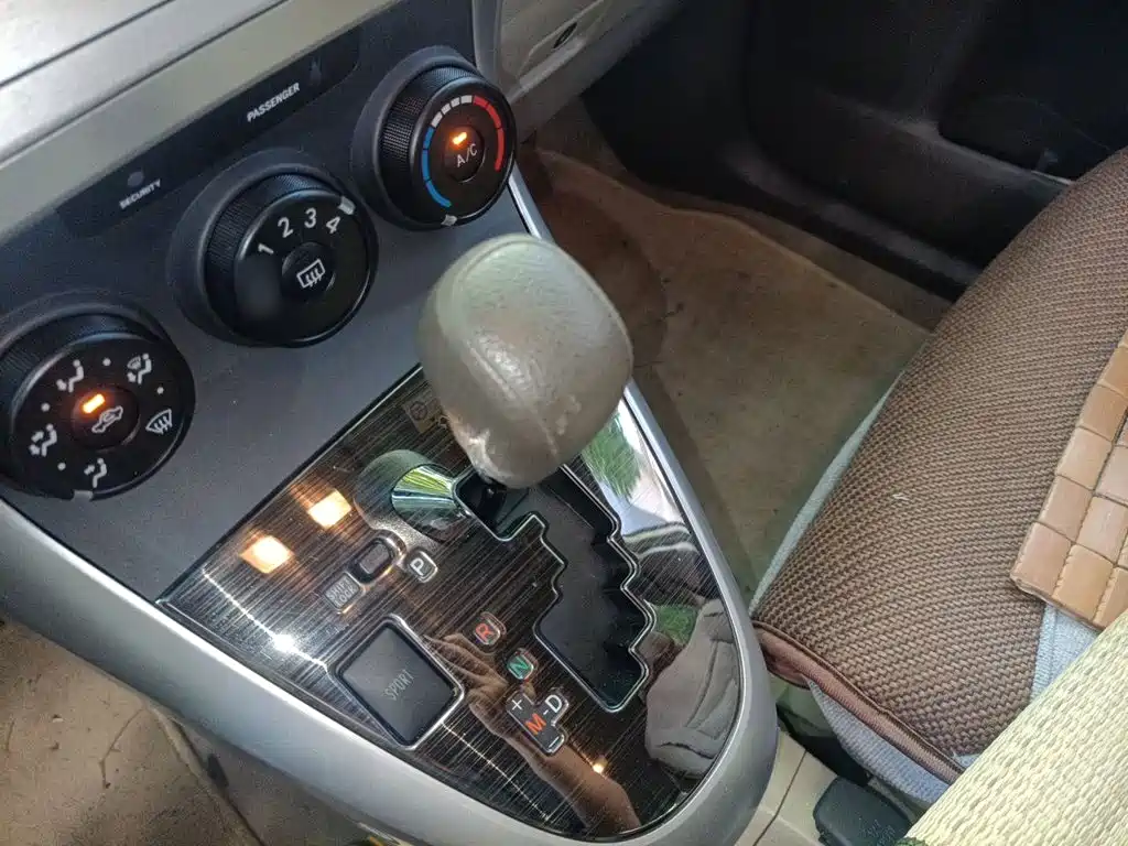 Toyota Verso — миниатюра 7