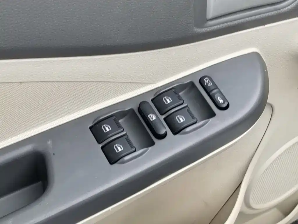 Chery E5 — миниатюра 9