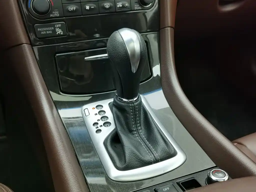 Infiniti QX50 — миниатюра 13