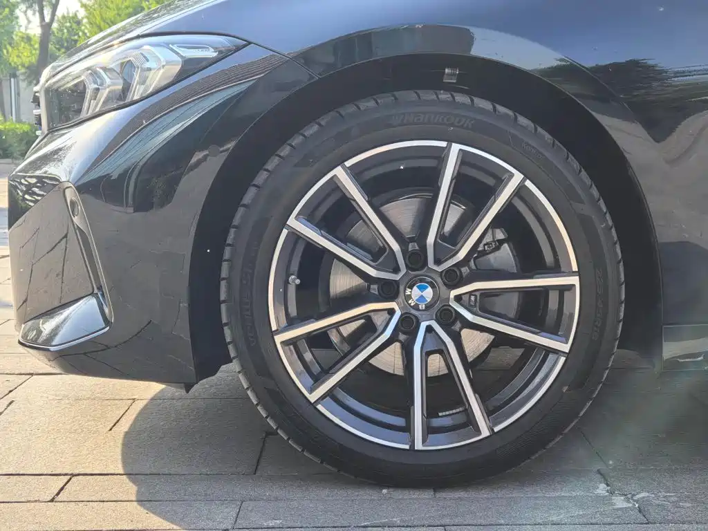 BMW 3 Series — миниатюра 16