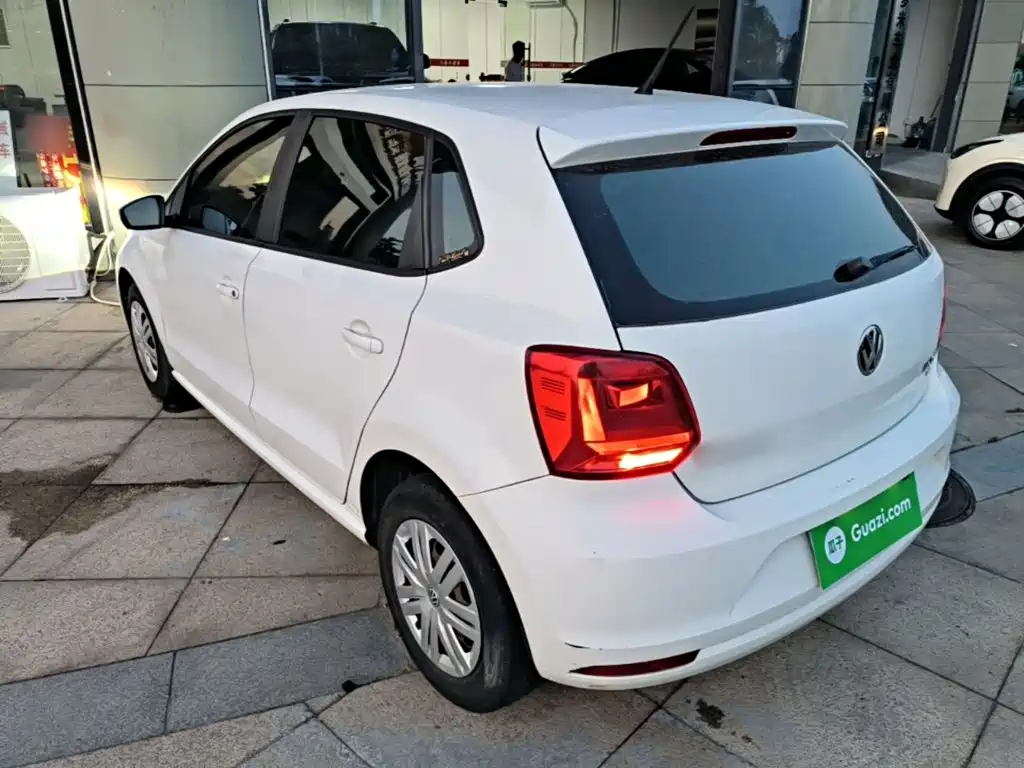 Volkswagen Polo — миниатюра 5