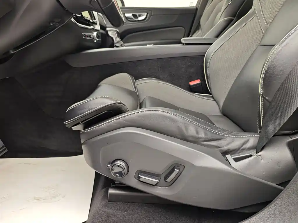 Volvo XC60 — фотографии объявления, Фото 11