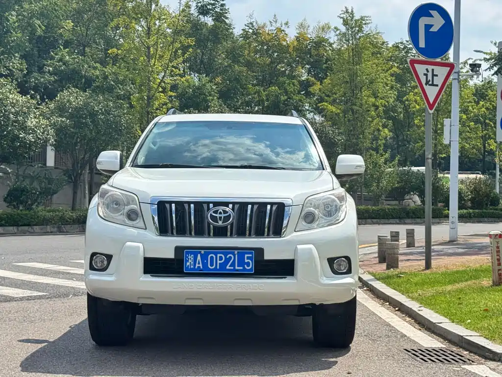 Toyota Prado (Import) — миниатюра 4