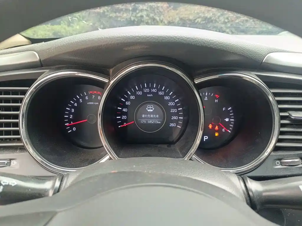 Kia K5 — миниатюра 12