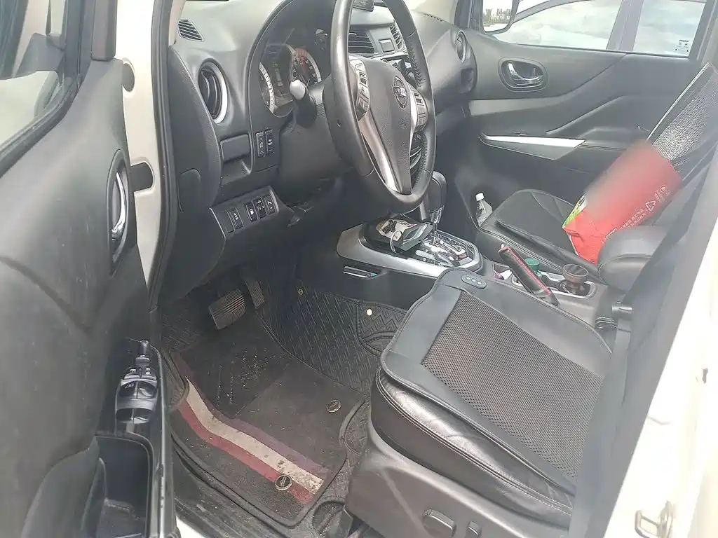Nissan Terra — миниатюра 14