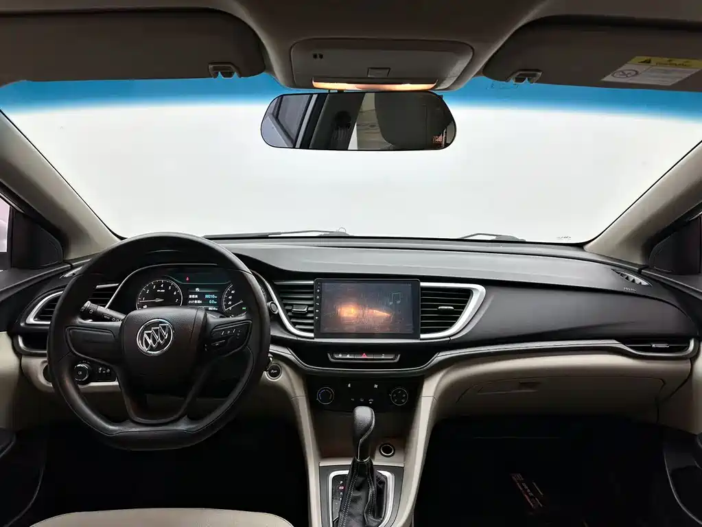 Buick Excelle — миниатюра 8