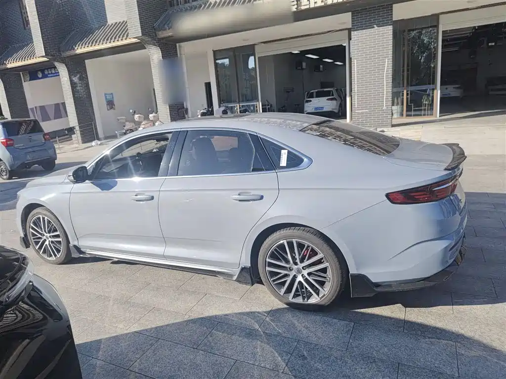 GEELY AUTOMOBILE XINGRUI