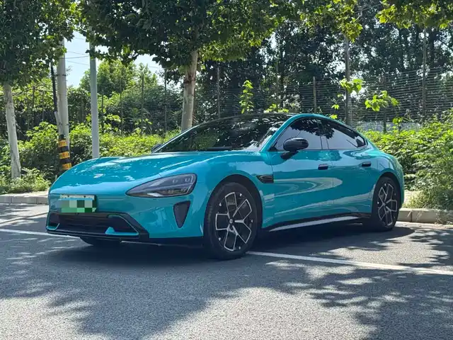 XIAOMI CAR XIAOMI SU7 2024