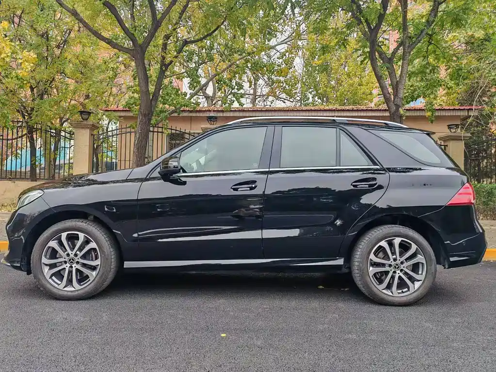 Mercedes-Benz GLE 2017 GLE 320 4MATIC