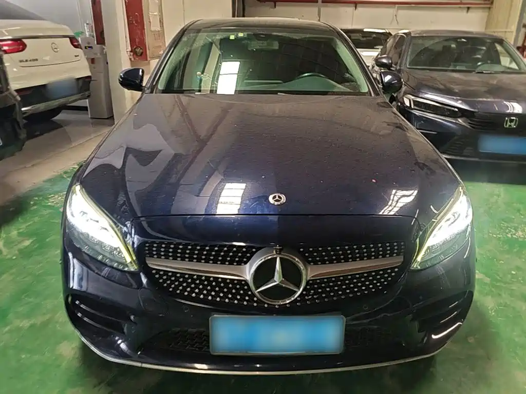 Mercedes-Benz C-Class — миниатюра 3