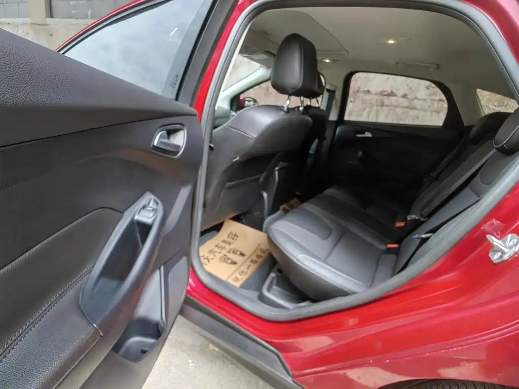 Ford Focus — миниатюра 7