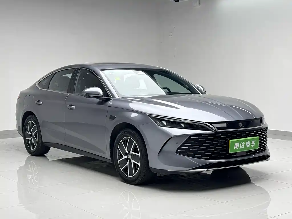BYD Qin L L 2025 DM-i Smart Drive 120KM