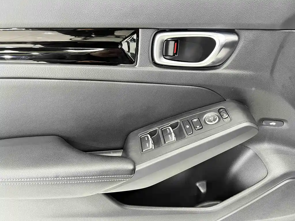 Honda Civic 2022 180TURBO CVT
