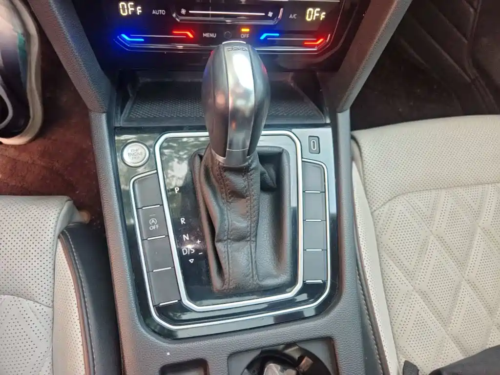 Volkswagen Magotan — миниатюра 14