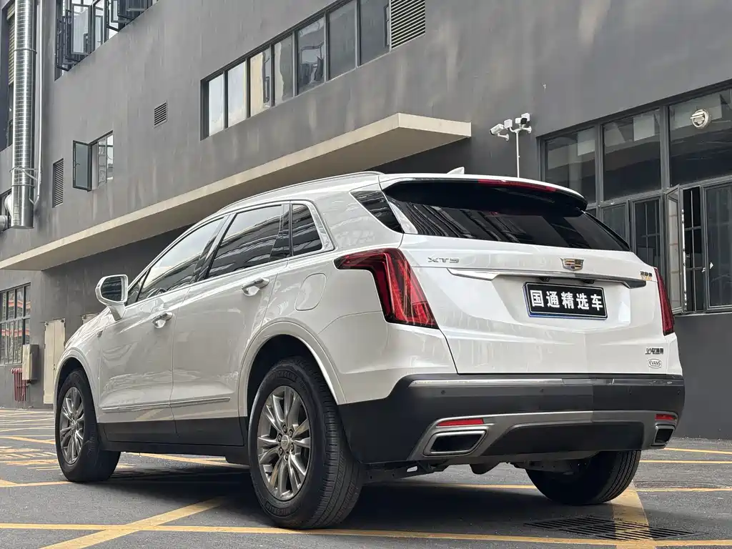 Cadillac XT5 — миниатюра 4