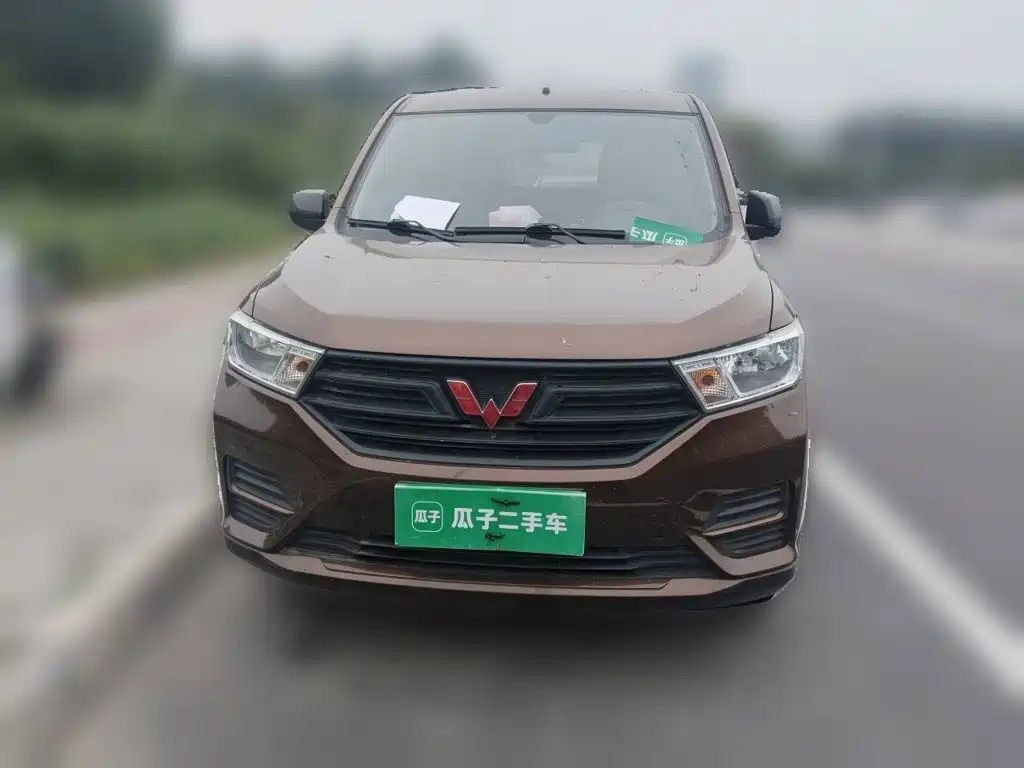 Wuling Hongguang — миниатюра 2