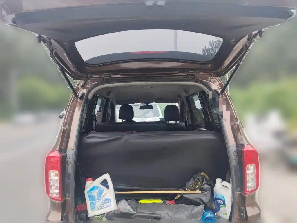 Wuling Hongguang — миниатюра 15