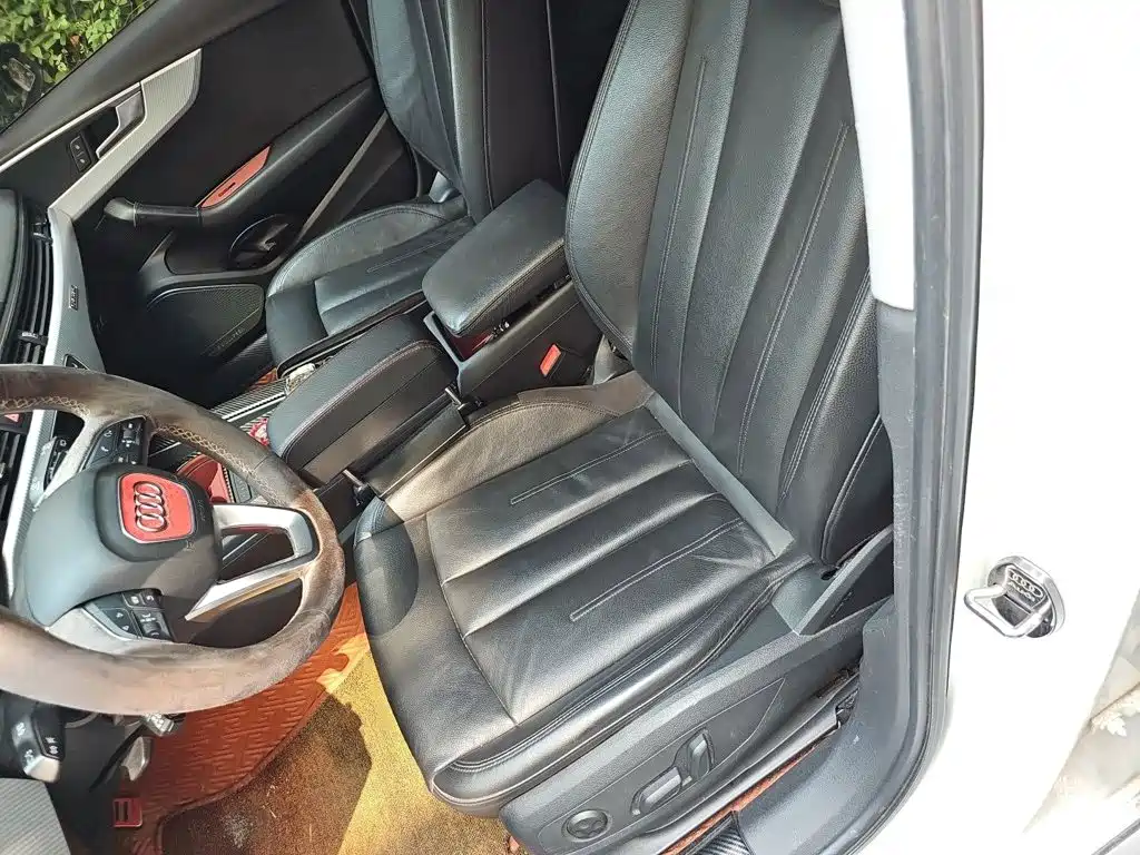Audi A4 (Import) — миниатюра 8
